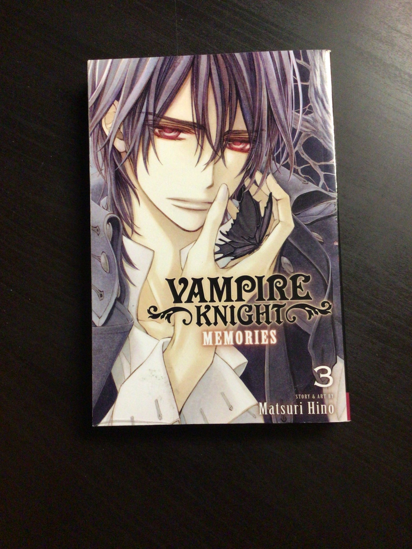 Vampire Knight Memories Vol 3