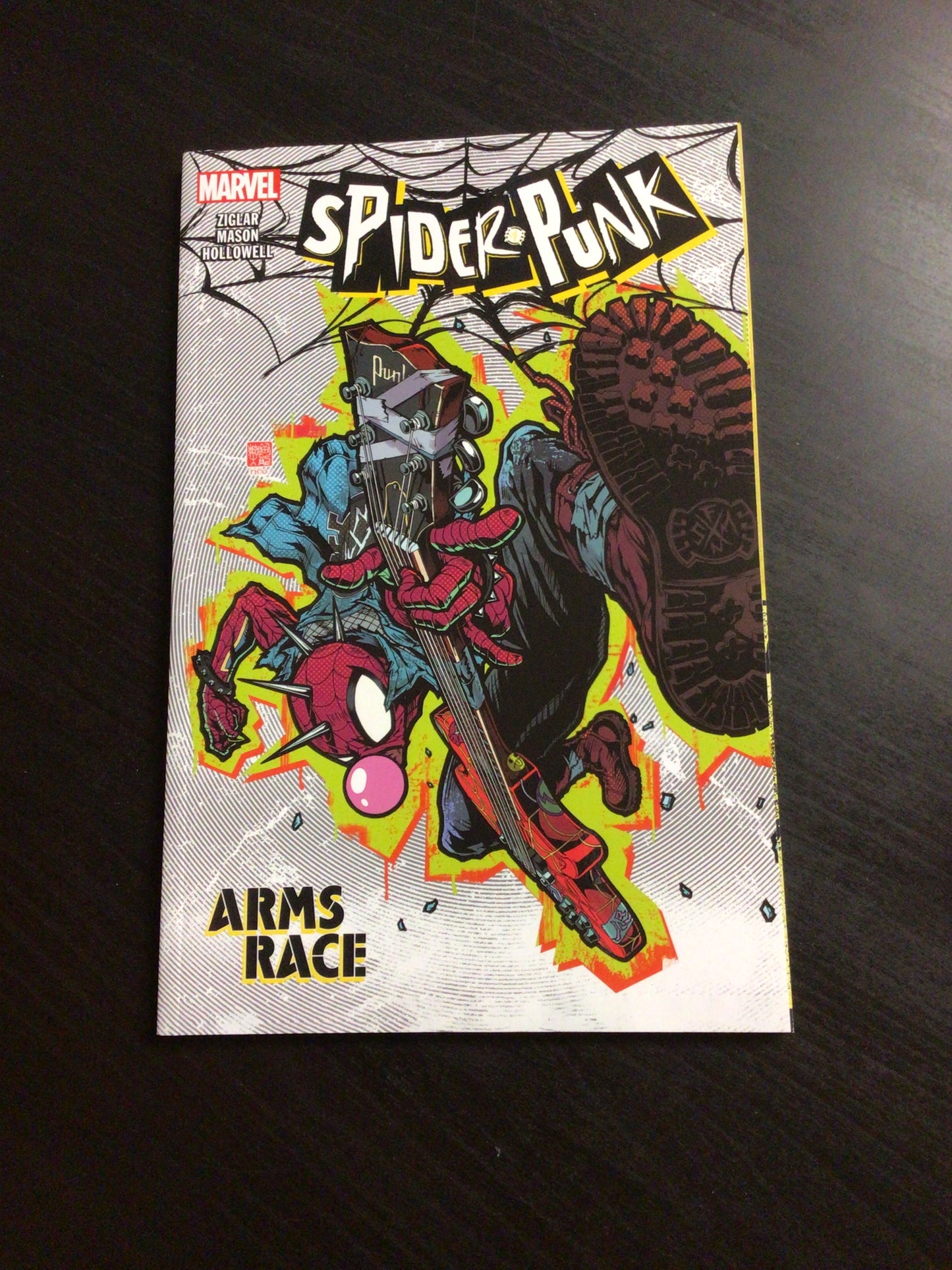 Spider-punk Arms Race TP