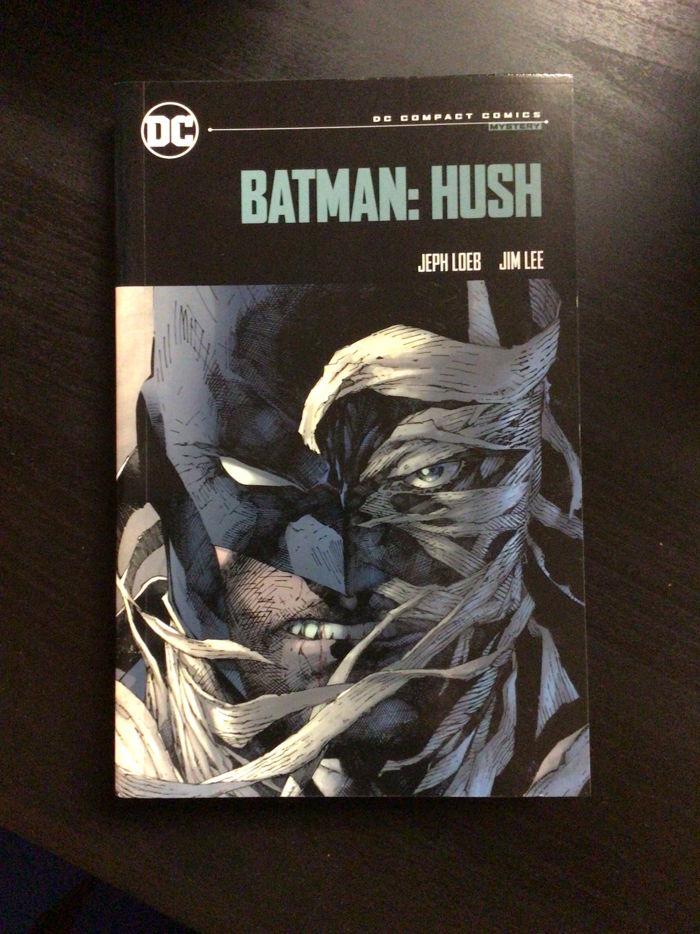 Batman Hush DC Compact